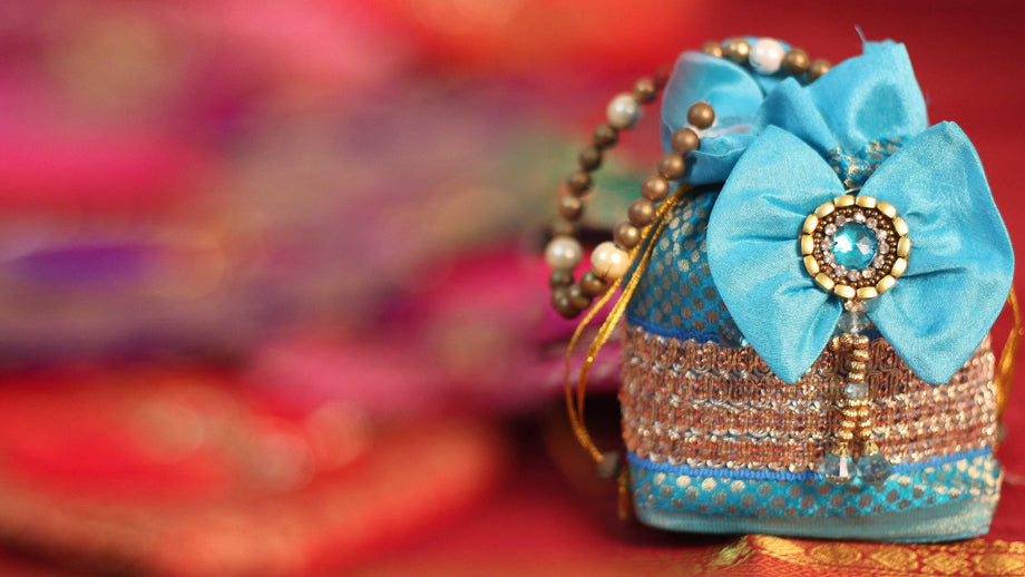 Indian Handicraft Wedding Return Gifts for Guests | Gifts, Return gift, Gift  collections