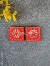 Aishwarya Kolam Design Glitter Laminated Manai - Wbg1381 Rg