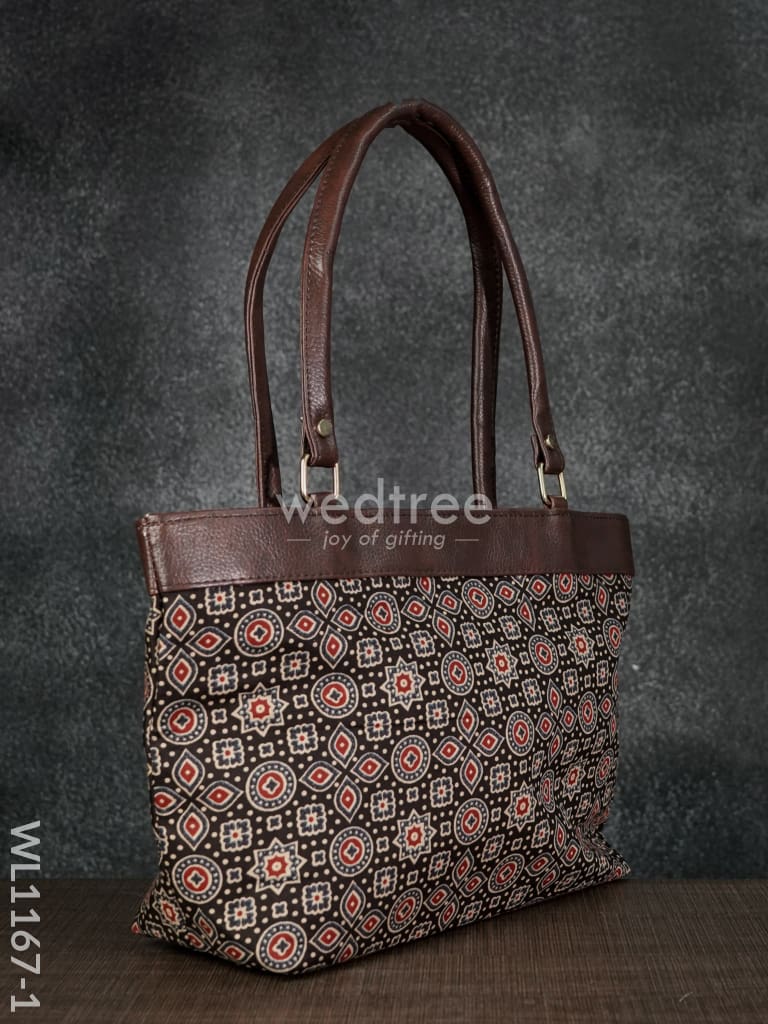 Ajrakh Printed Fabric Handbag - Wl1167 Regular Handbags