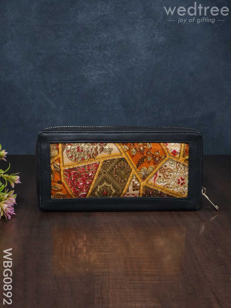 Assorted Printed Fabric Clutch - Wbg0892 Clutches & Purses