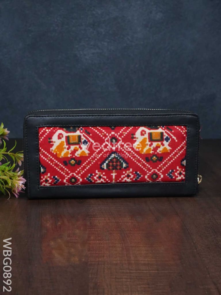 Assorted Printed Fabric Clutch - Wbg0892 Clutches & Purses