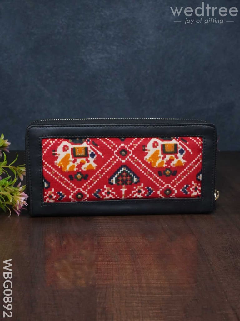 Assorted Printed Fabric Clutch - Wbg0892 Clutches & Purses