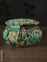 Bangle Box With Floral Embroidery (Big)- Wbg0424 Jewelry Holders