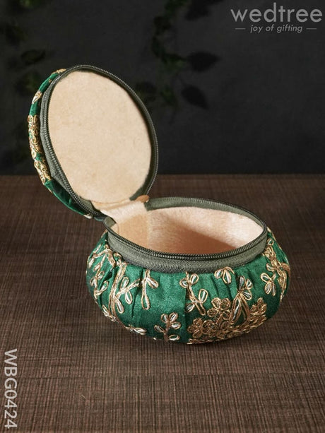 Bangle Box With Floral Embroidery (Big)- Wbg0424 Jewelry Holders