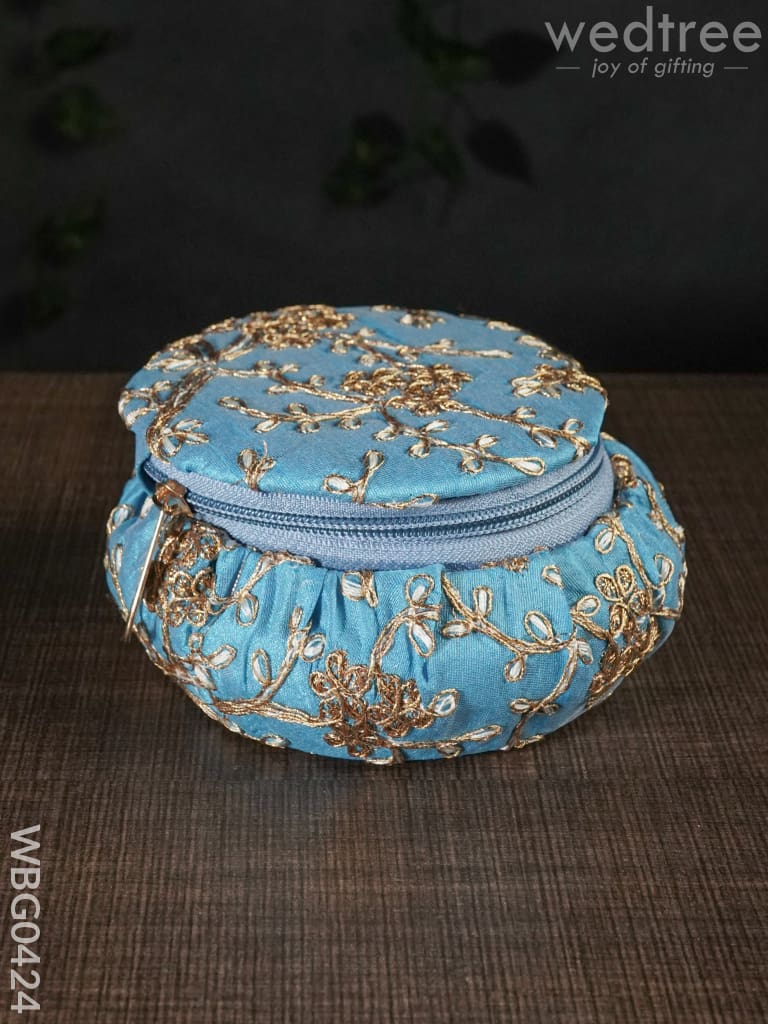 Bangle Box With Floral Embroidery (Big)- Wbg0424 Jewelry Holders