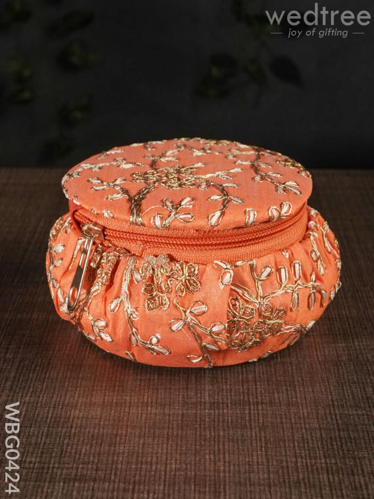 Bangle Box With Floral Embroidery (Big)- Wbg0424 Jewelry Holders