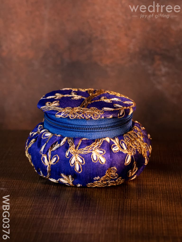 Bangle Box With Floral Embroidery (Small)- Wbg0376 Jewellery Holders