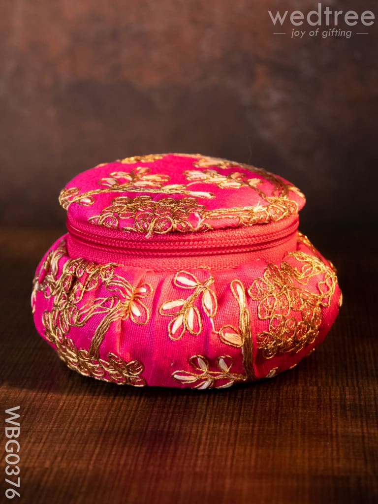 Bangle Box With Floral Embroidery (Small)- Wbg0376 Jewellery Holders