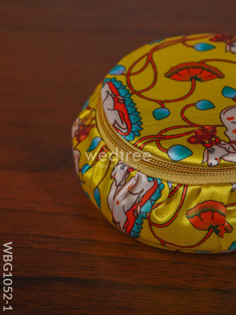 Bangle Box With Pichwai Design - Wbg1052 Jewellery Holders