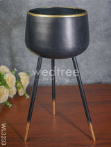 Black Planter With Stand - Wl3233 Planters
