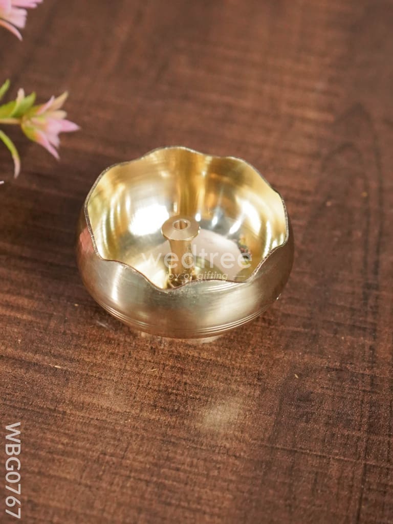 Brass Diya 2 Inch - Wbg0767 Diyas