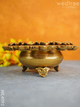 Brass Floral Urli With Diyas - Wl4092