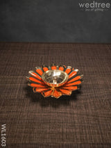 Brass Flower Shaped Diya - Wl1603