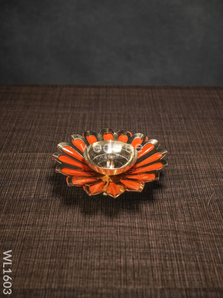 Brass Flower Shaped Diya - Wl1603