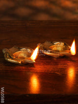 Brass Hand Shaped Diya - Wl0588