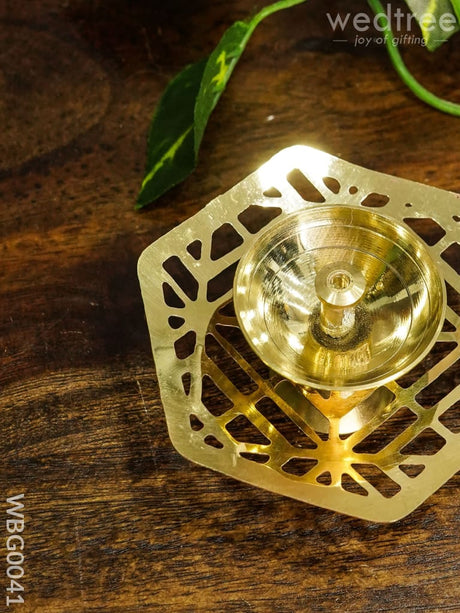 Brass Hexagon Shaped Diya - Wbg0041 Diyas