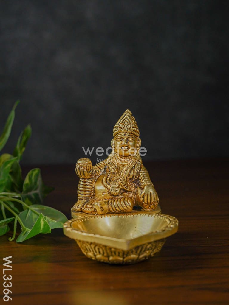 Brass Laddu Gopal Diya - Wl3366