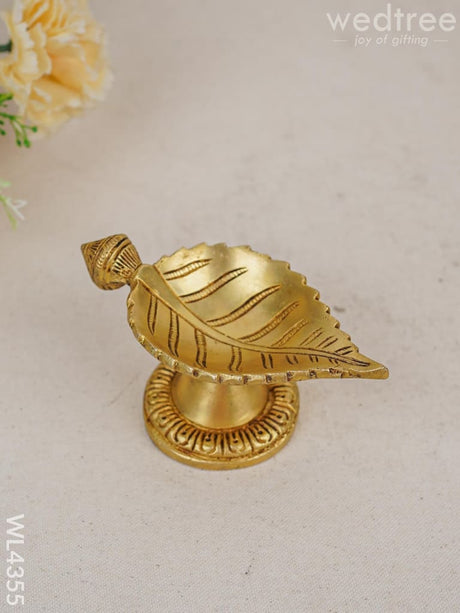 Brass Leaf Diya With Stand - Wl4355