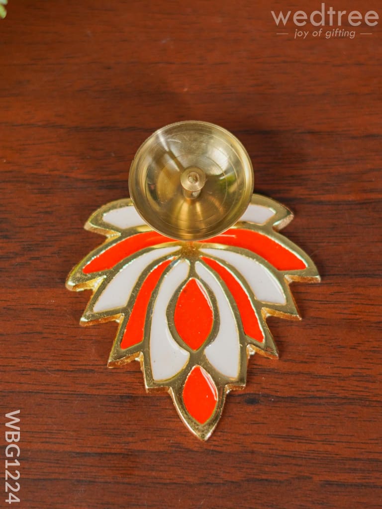 Lotus Shape Diya - Wbg1224 Diyas