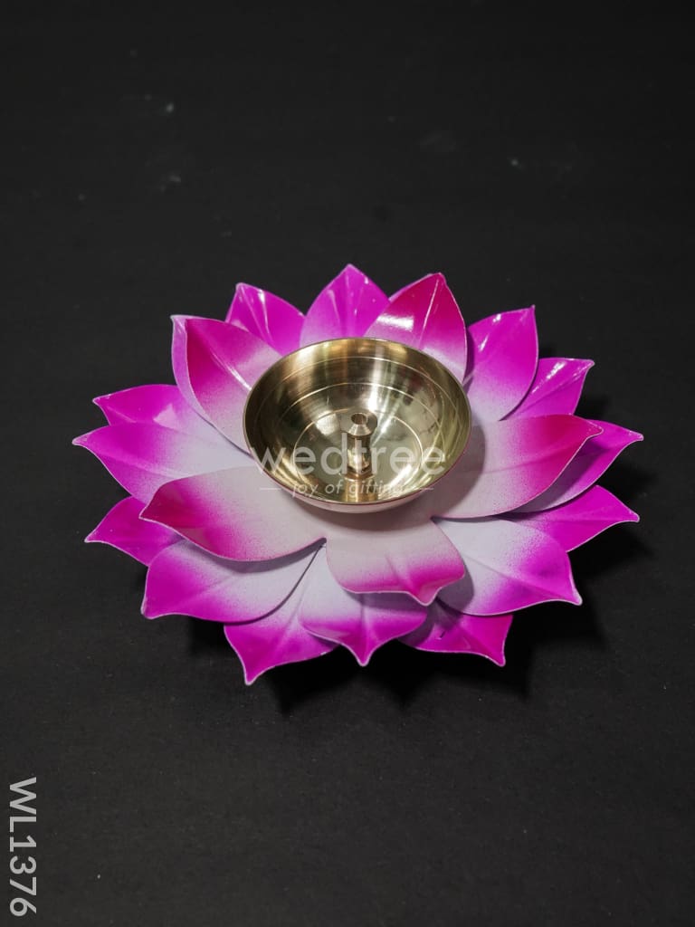 Brass Lotus Shaped Diya - Wl1376