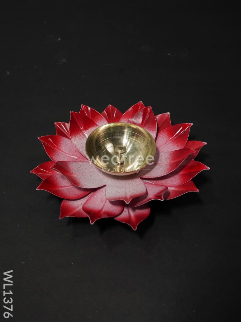 Brass Lotus Shaped Diya - Wl1376