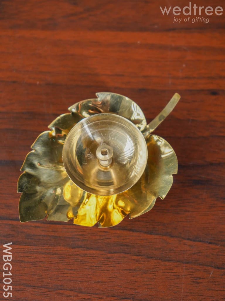 Brass Pipal Leaf Shape Diya - Wbg1055 Diyas