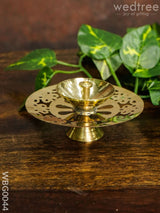 Brass Round Shaped Diya - Wbg0044 Diyas