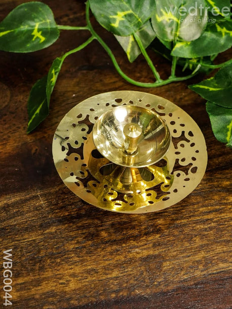 Brass Round Shaped Diya - Wbg0044 Diyas