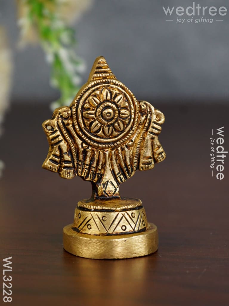 Brass Shank Chakra Naama Figurines - Set Of 3 Wl3228