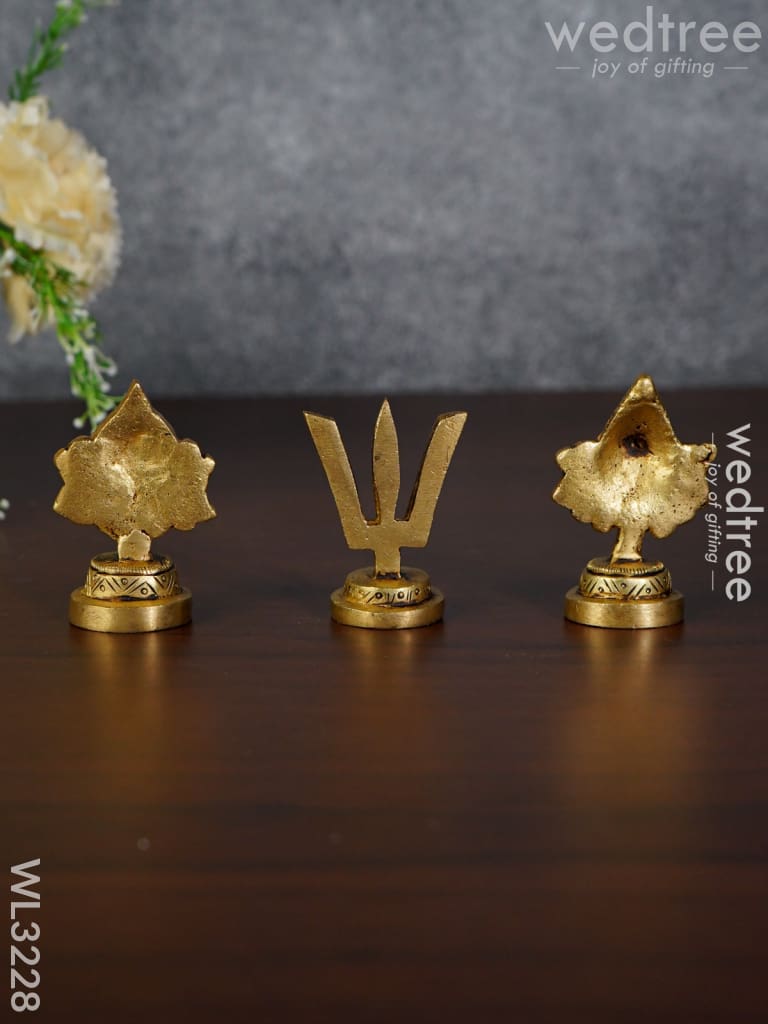 Brass Shank Chakra Naama Figurines - Set Of 3 Wl3228