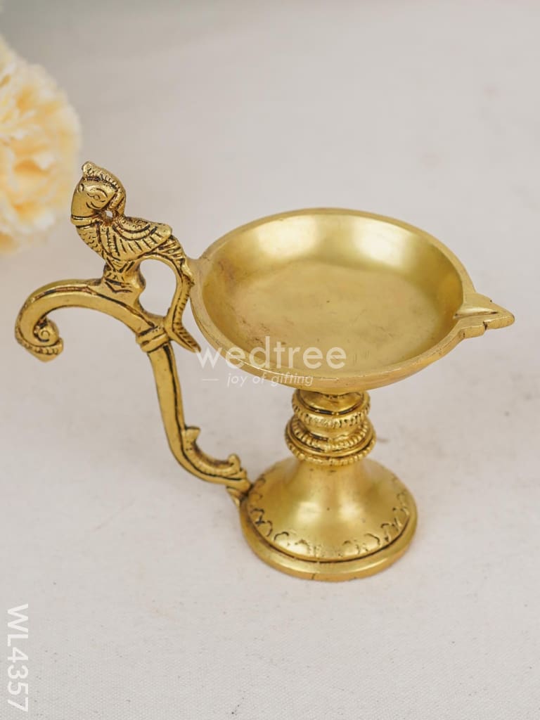 Brass Single Face Round Diya With Handle - Wl4357