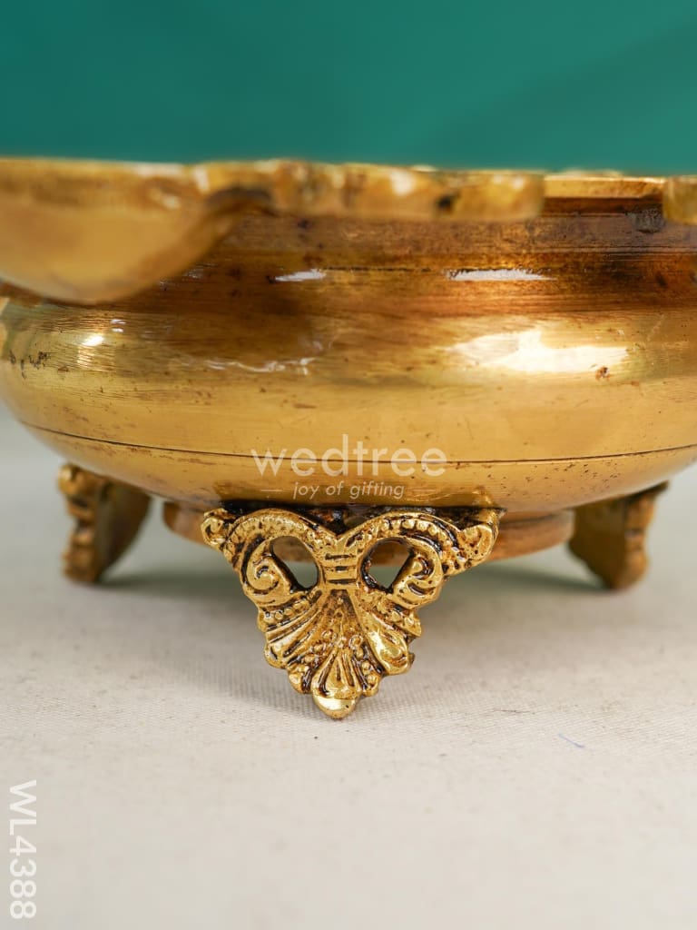 Brass Urli With 4 Face Diya - Wl4388