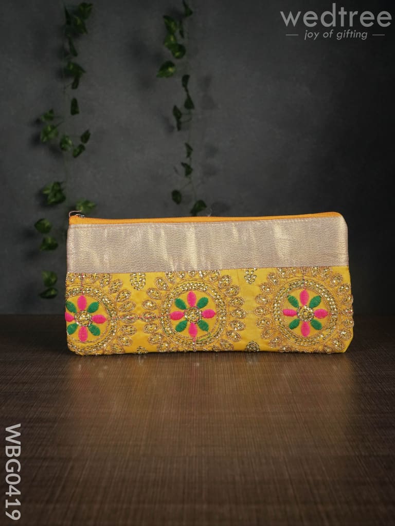 Colourful Floral Embroidery Purse With Zipper - Wbg0419 Clutches & Purses