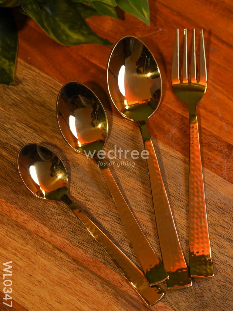 Cutlery Set (Table Spoon Dessert Spoon Teaspoon And Fork) - Gold (Set Of 24 Pieces) Wl0347 Dining