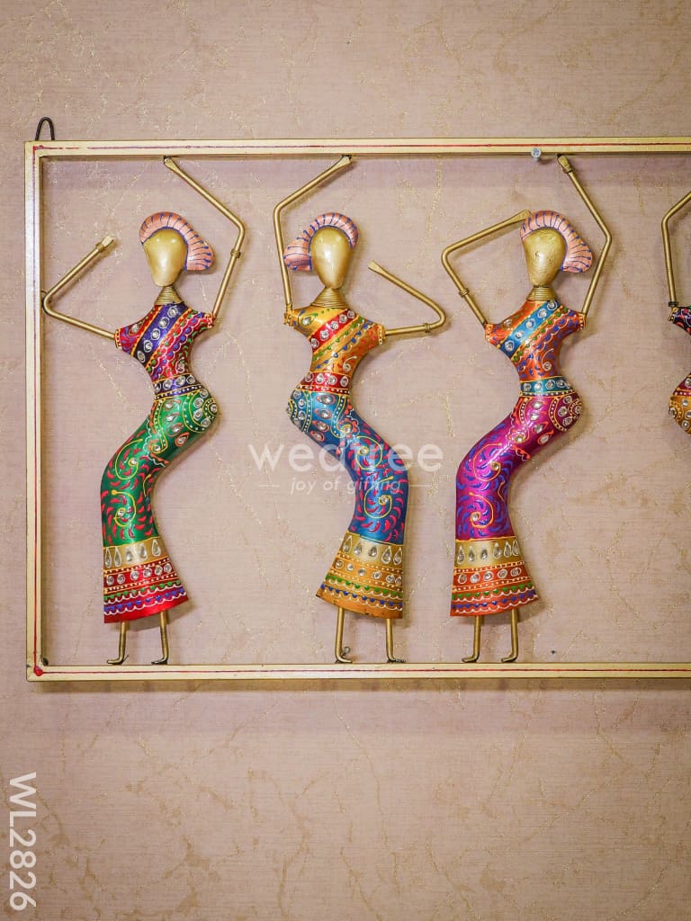 Dancing Dolls Wall Hanging Frame - Wl2826 Metal Decor