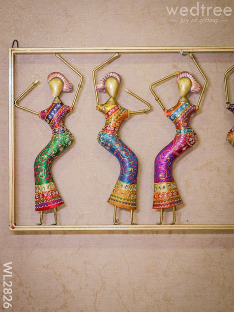 Dancing Dolls Wall Hanging Frame - Wl2826 Metal Decor