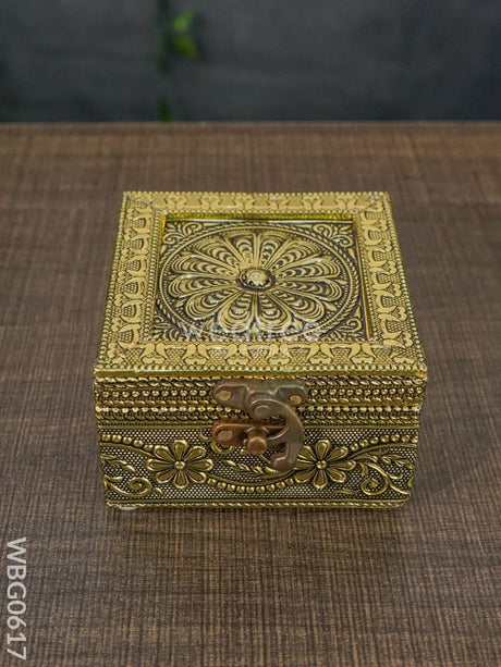 Dry Fruit Box - Flower Embossed Wbg0617