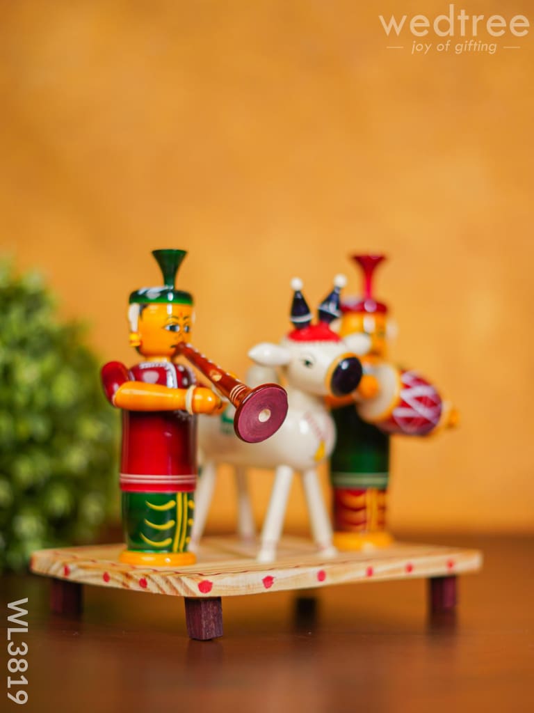 Etikoppaka Handpainted Cow With Musicians - Wl3819 Kids Utility