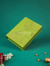 Flip Top Box With Magnet - Wh0047 Hampers