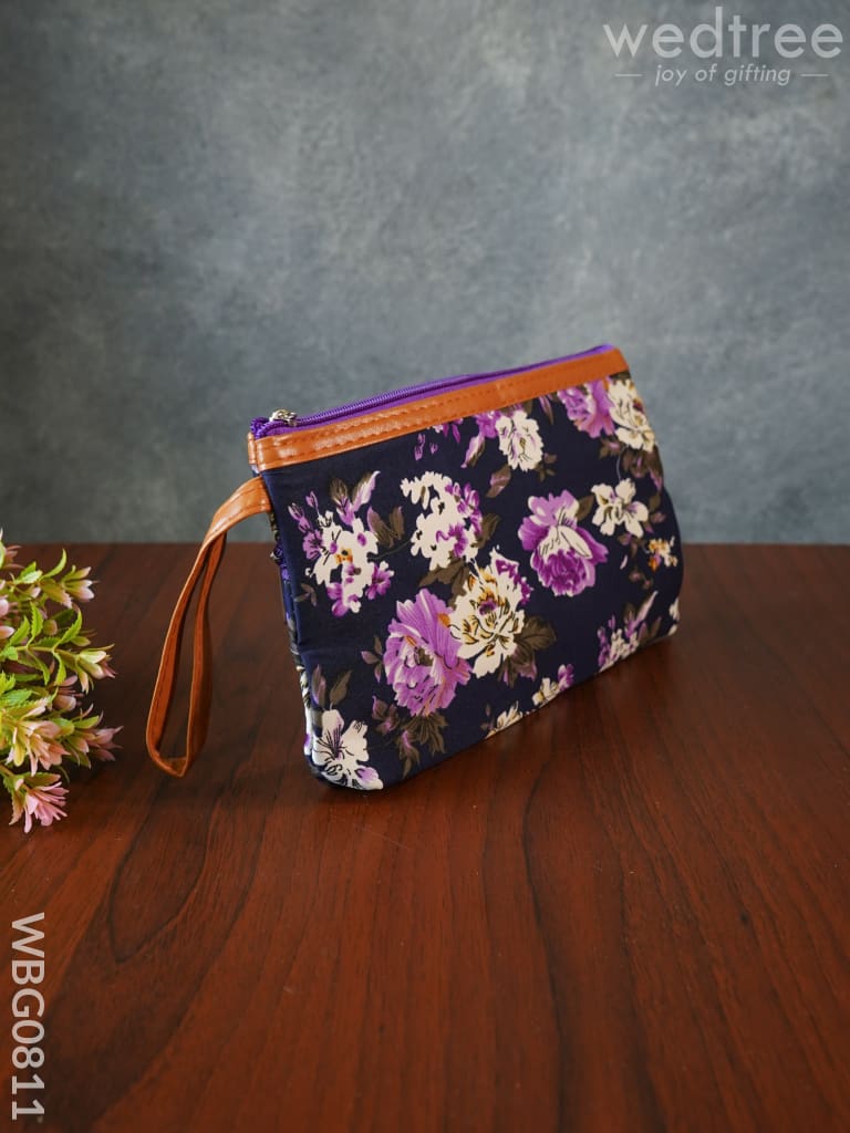 Floral Purse With Faux Leather - Wbg0811 Clutches & Purses