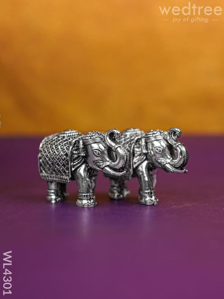 German Silver Antique Elephant - 1.8 Inch Wl4301 Figurines