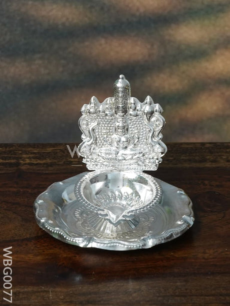 German Silver Balaji Lakshmi Diya On Round Shaped Plate - Wbg0077 Diyas