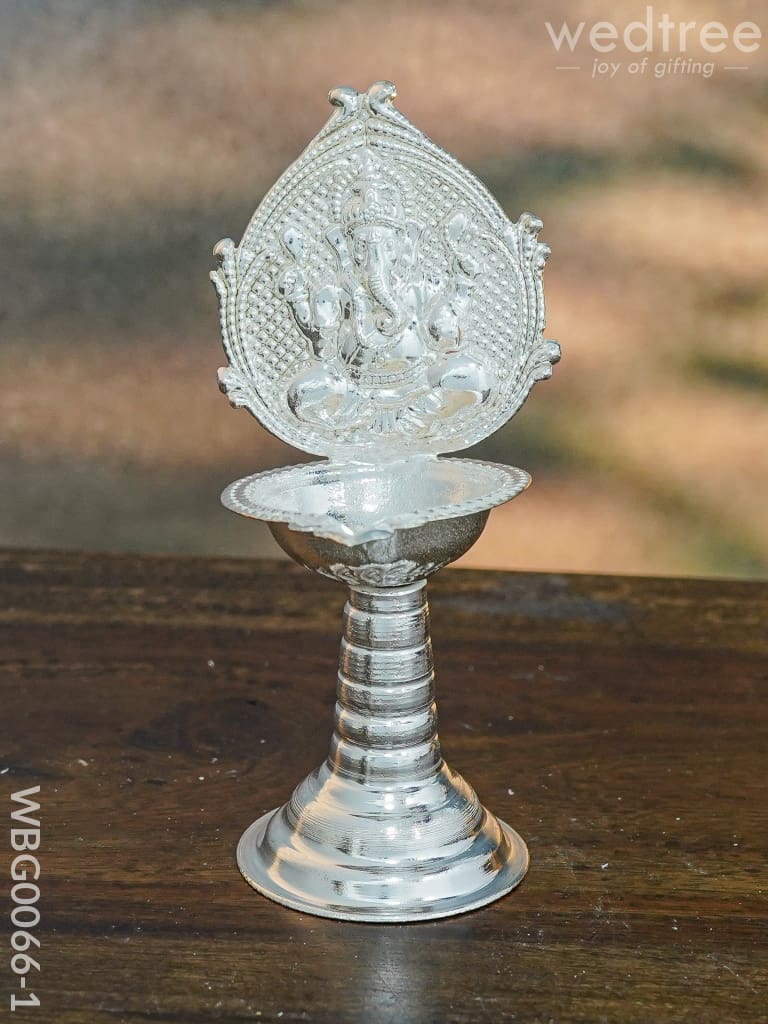 German Silver Diya With Kuthuvilakku Stand - Wbg0066 Ganesh Diyas