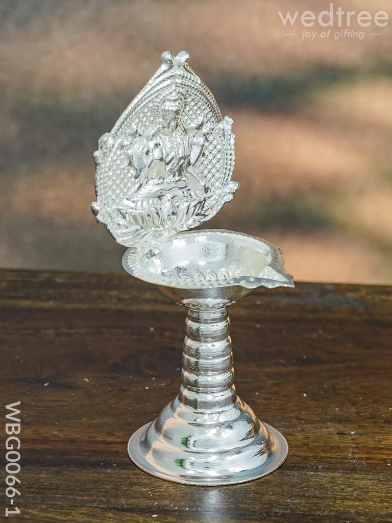 German Silver Diya With Kuthuvilakku Stand - Wbg0066 Diyas