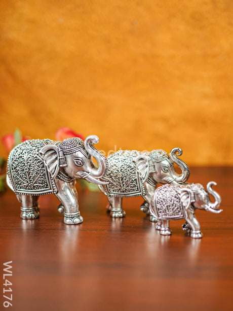 German Silver Elephant Figurine - Set Of 3-Wl4176 Figurines