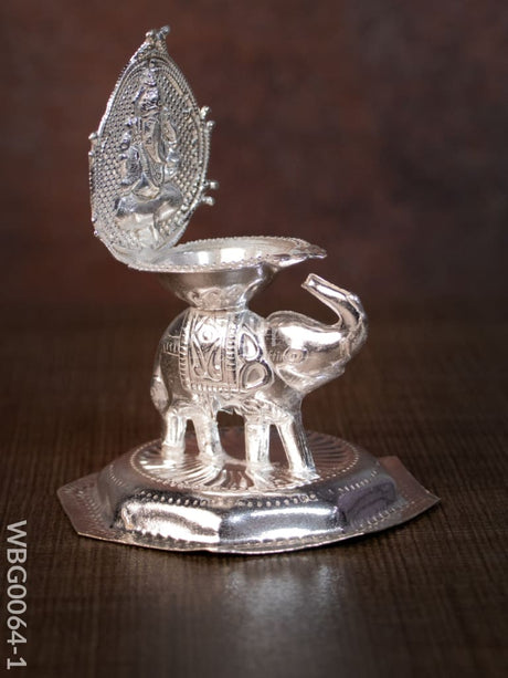 German Silver Elephant Kamakshi Diya - Wbg0064 Diyas