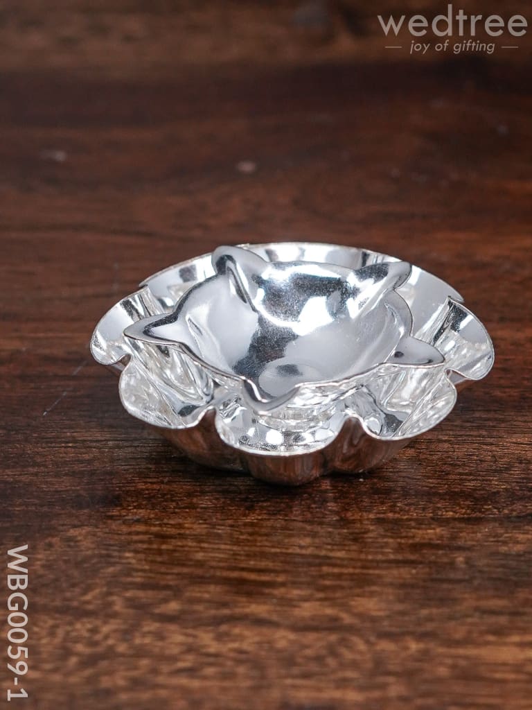 German Silver Floral Designed Diya - Wbg0059 Design 1 Diyas