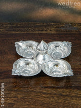 German Silver Four Face Diya - Wbg0148 Diyas