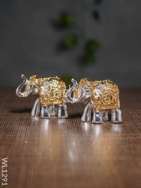 German Silver Gold Finish Baby Elephant (Set Of 2) - Wl1291 Figurines