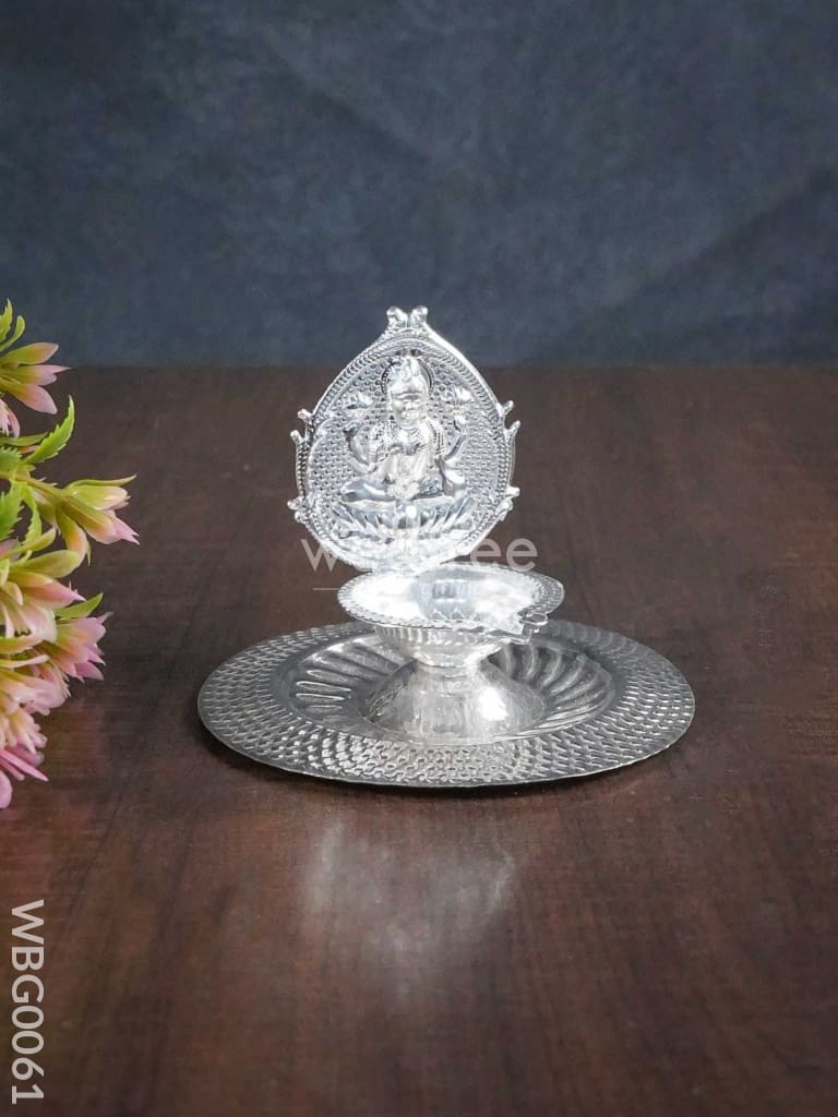 German Silver Kamakshi Diya On Plate - Wbg0061 Diyas